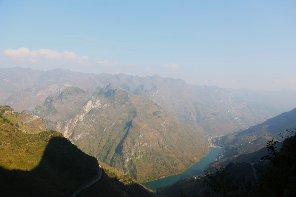 Top 10 must-see stops on the Ha Giang Loop: A journey beyond the ordinary 12 Top 10 must see stops on the Ha Giang Loop Nho Que River