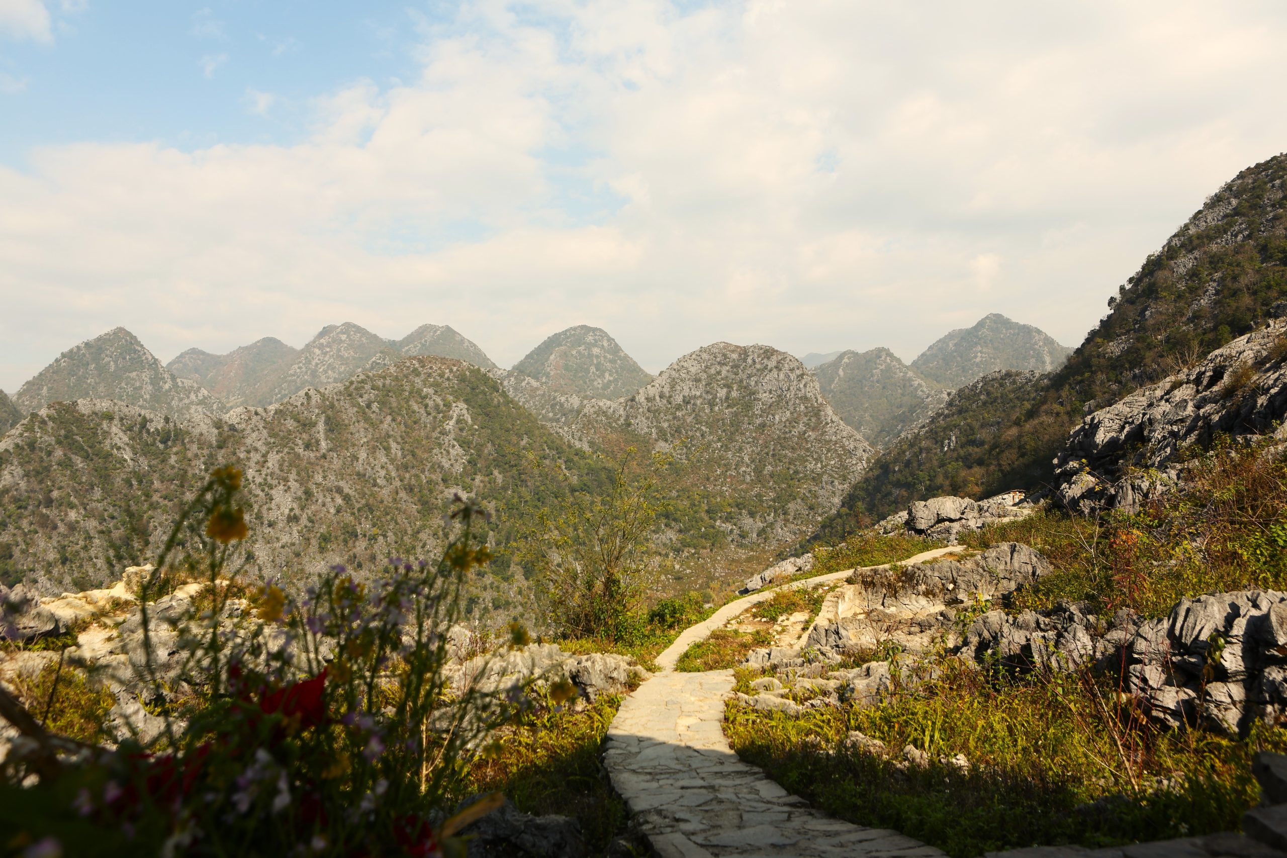 3 days - 2 night Ha Giang Loop 5 đường đá