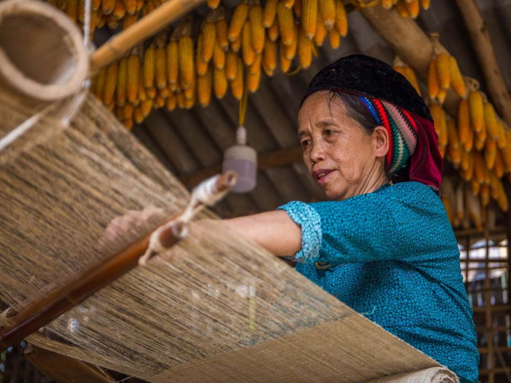 Lung Tam linen - Ha Giang specialties to buy as souvenirs