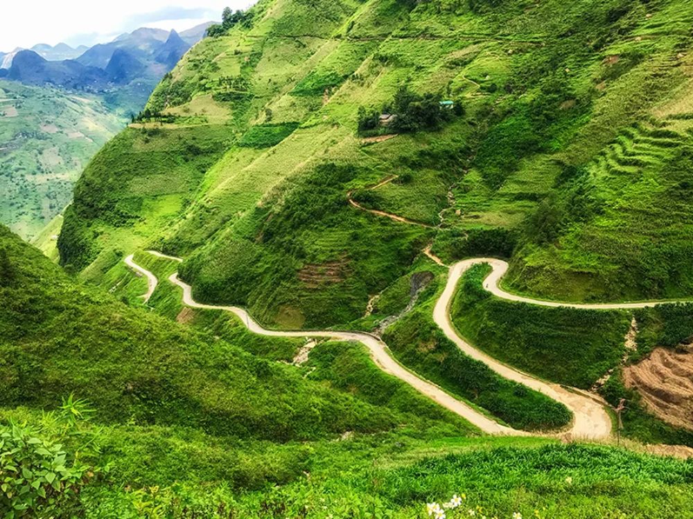 Conquer Ma Pi Leng Pass on the Ha Giang Loop 5 Ma Pi Leng Pass