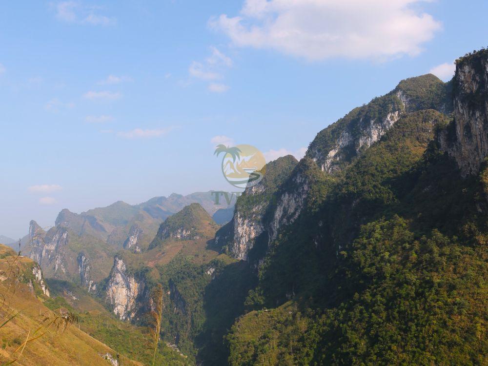 Exploring the landscape on a Ha Giang Loop tour 4 days