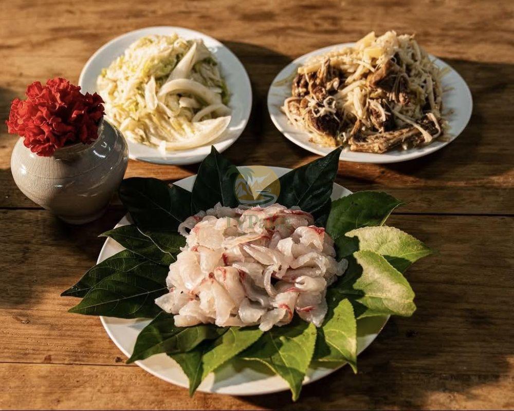 Fresh local cuisine at The Palm Restaurant