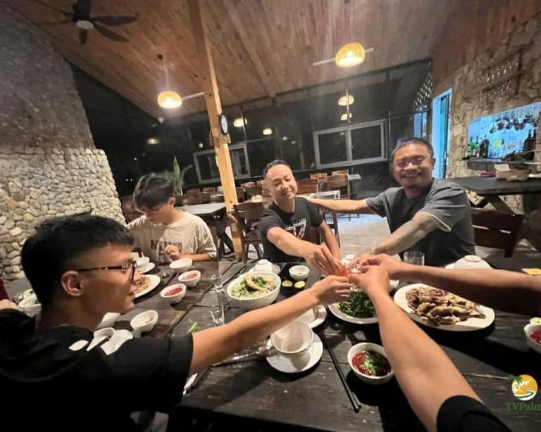 Repas de groupe au The Palm Restaurant