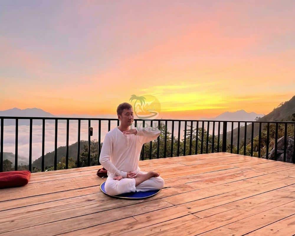 Morning yoga experience at The Cloud Bar