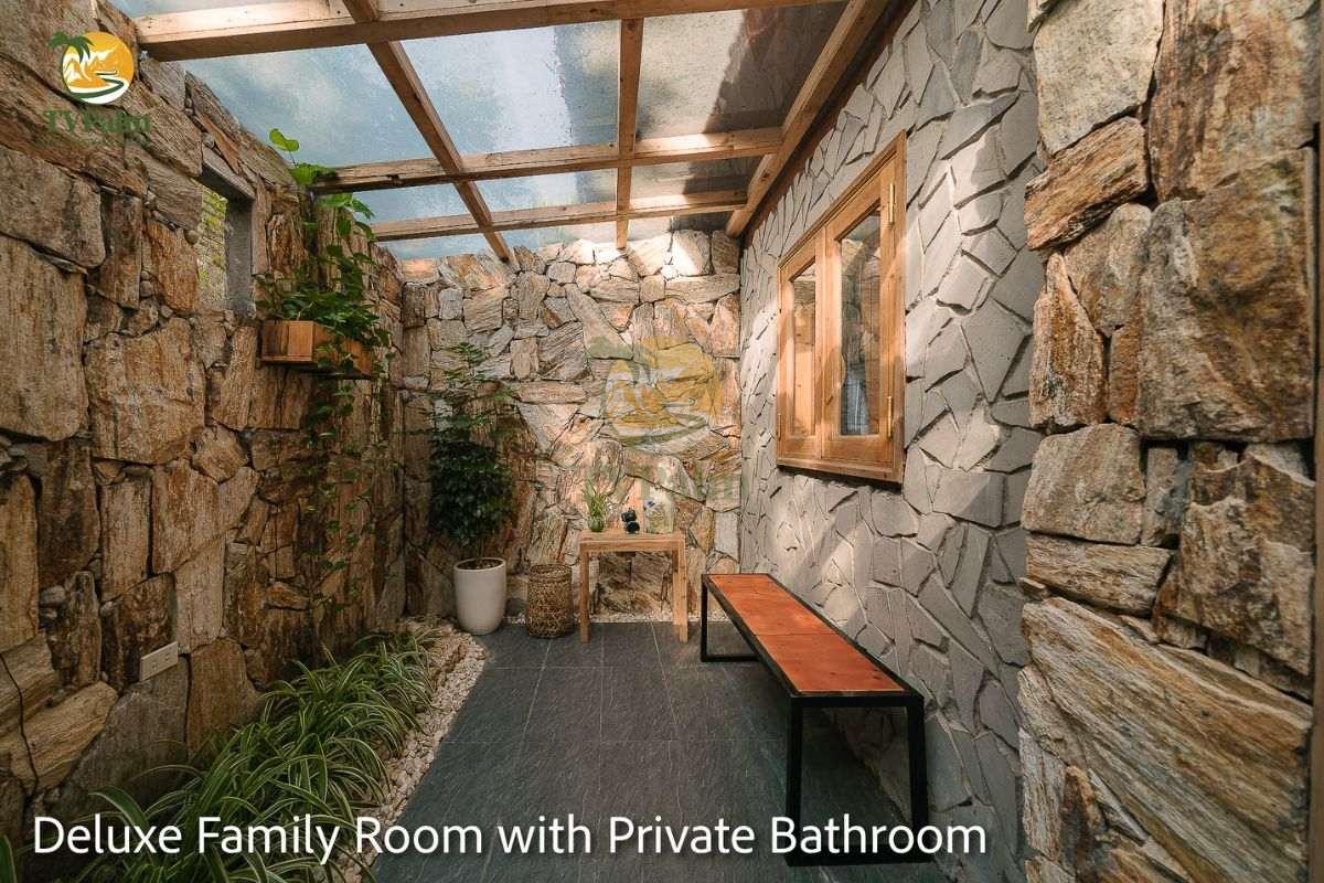 deluxe family room outdoor shower area
