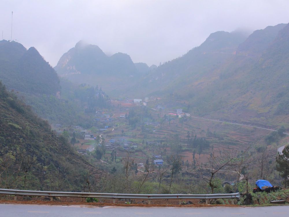 ha giang loop packing list - winter in Ha Giang