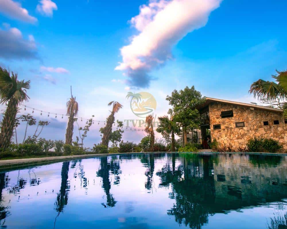 sunset at palm swimming pool